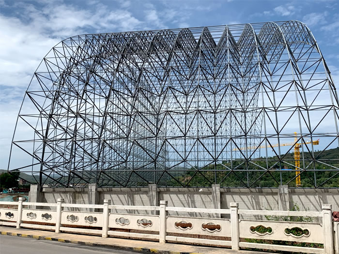 桦甸山寨矿储煤棚网架